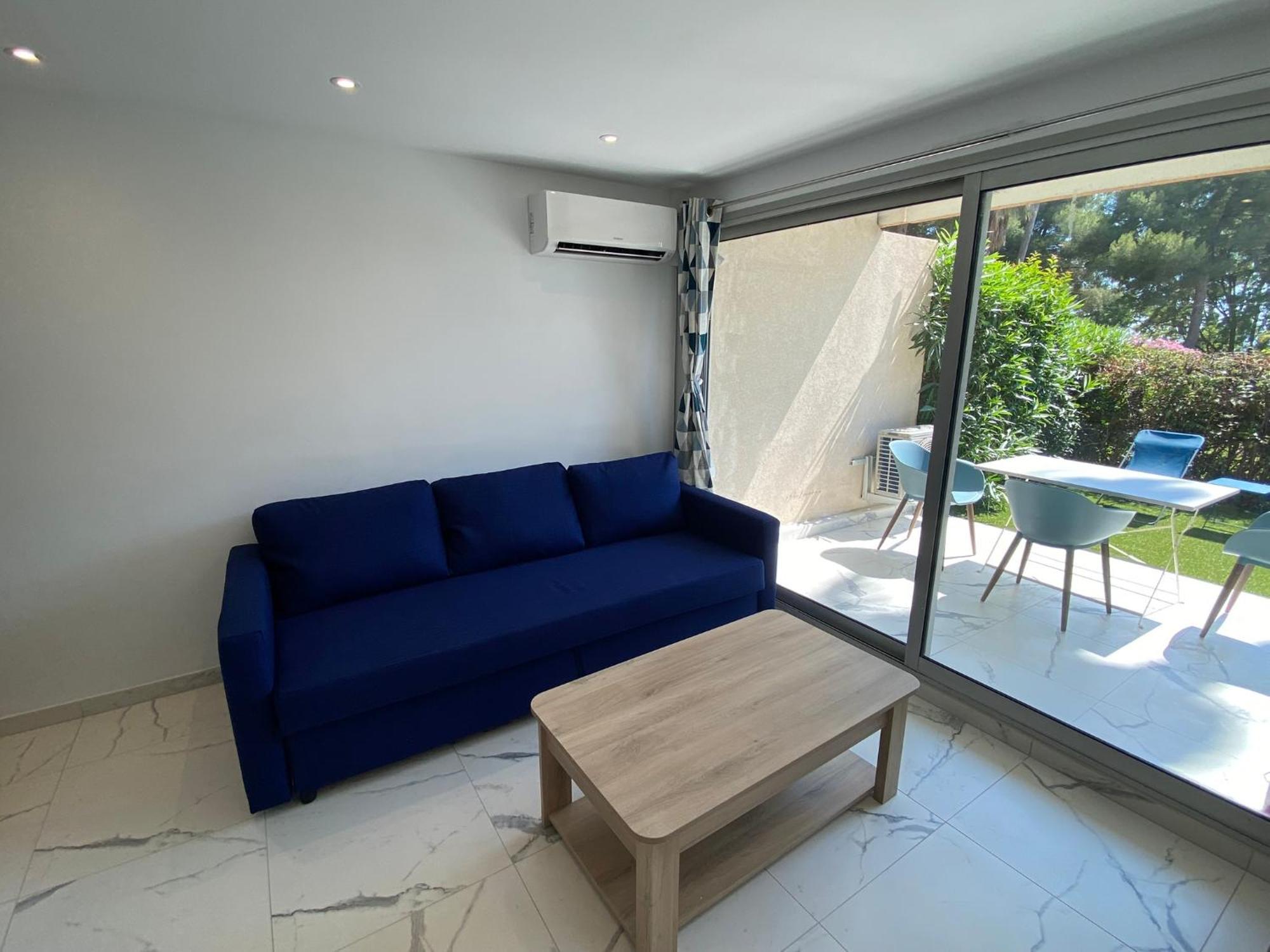 Appartement Face Mer Et Port Santa Lucia Climatise Et Wifi Saint-Raphaël Eksteriør bilde