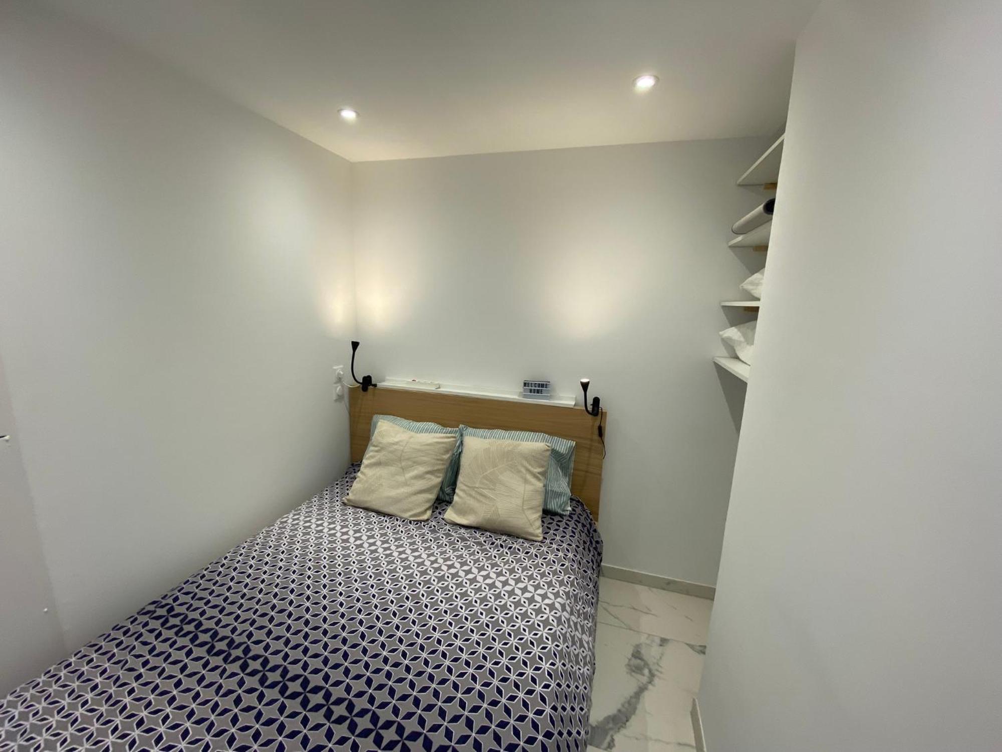 Appartement Face Mer Et Port Santa Lucia Climatise Et Wifi Saint-Raphaël Eksteriør bilde