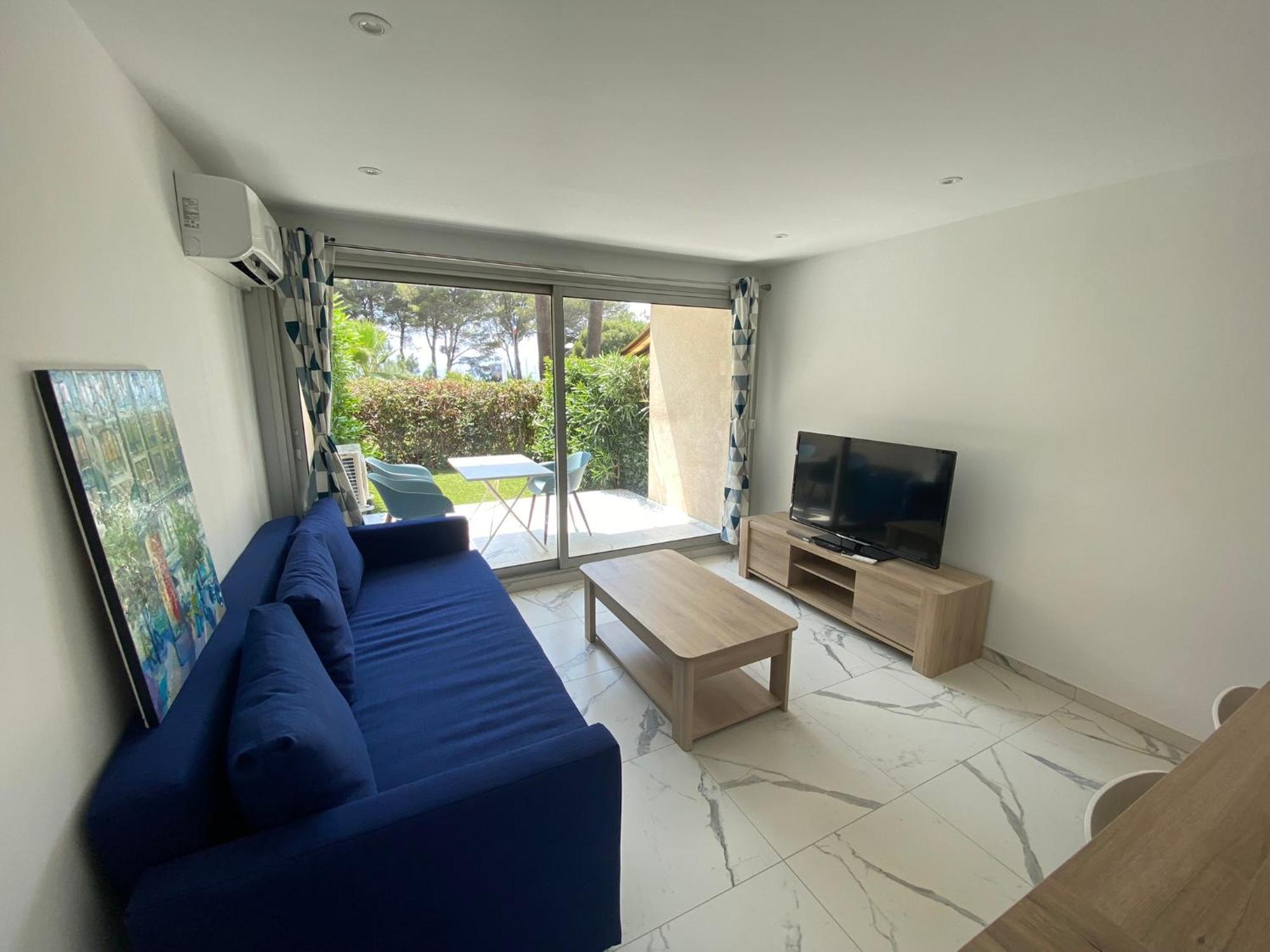 Appartement Face Mer Et Port Santa Lucia Climatise Et Wifi Saint-Raphaël Eksteriør bilde